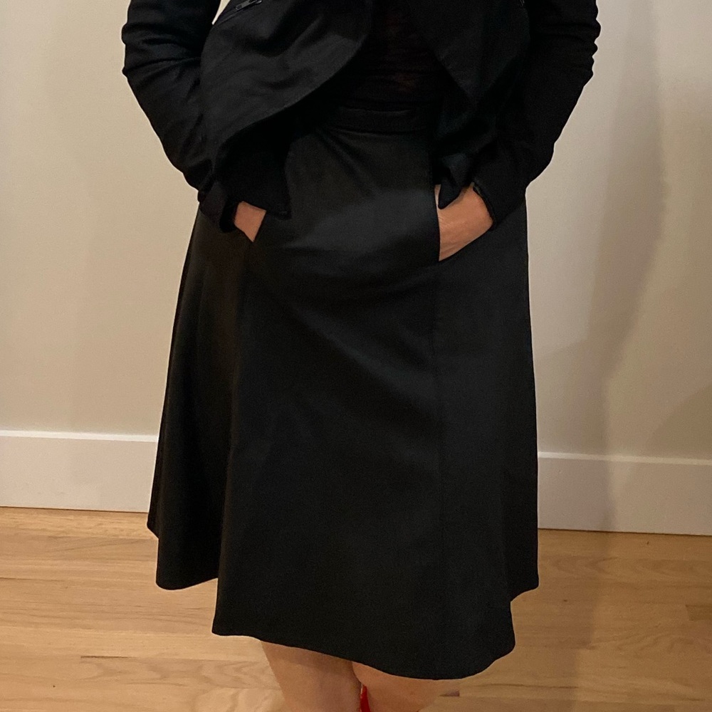 Los Angeles Woman Leather Skirt